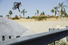 Vans_Odyssey_Proof_Of_Biking_046