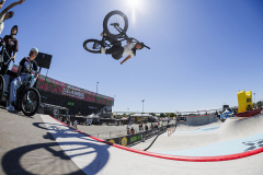PERRIS_BENEGAS_WOMENS_BMX_PARK_PRACTICE_XGAMES_SACTO_2026_ZIELINSKI_001